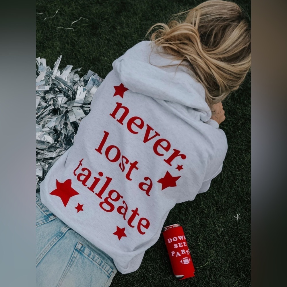 Never Lost A Tailgate Stars Hoodie Sweatshirt Pocket Riff Raff Game Day College — image 8 of 8